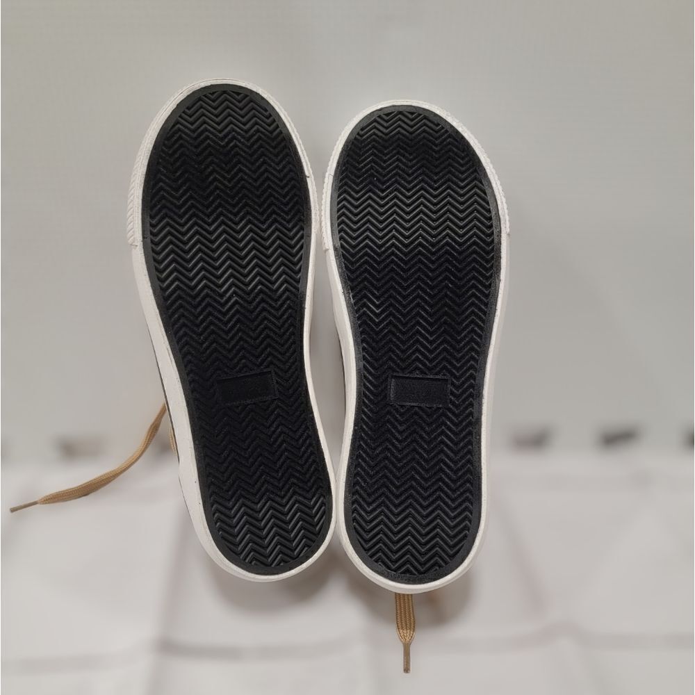 NIB Steve Madden Kids Bnow SZ 4 - Picture 5 of 5